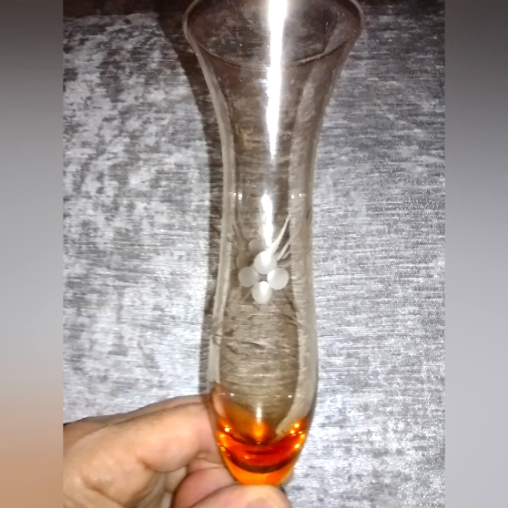 Vintage Art Glass, Amber Bud Vase